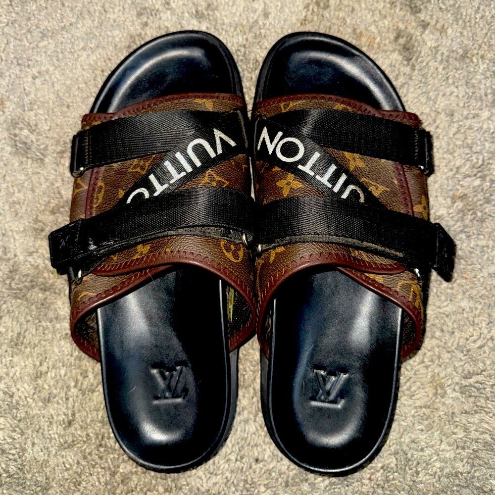Louis Vuitton Monogram Canvas And Nylon Honolulu Flat Sandals